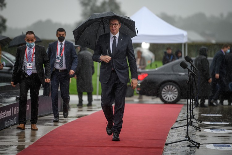 Vučić se sastao sa Plenkovićem