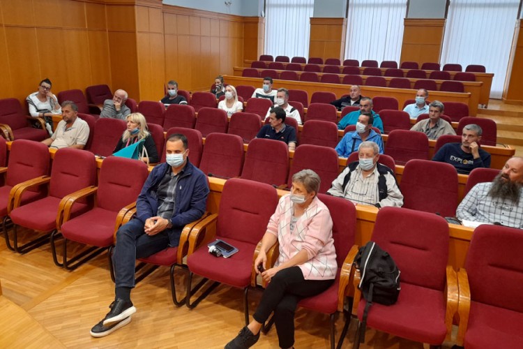 Oprema za poljoprivrednike i obuka nezaposlenih