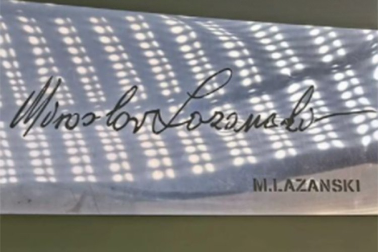 Predstavljeno vozilo "Lazanski"