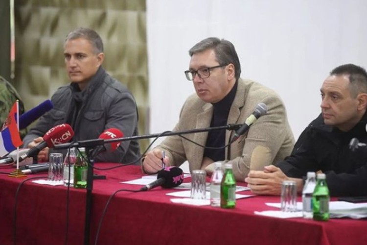 Vučić na sastanku sa predstavnicima Srba na KiM: "Da li ćete nas zaštiti?"