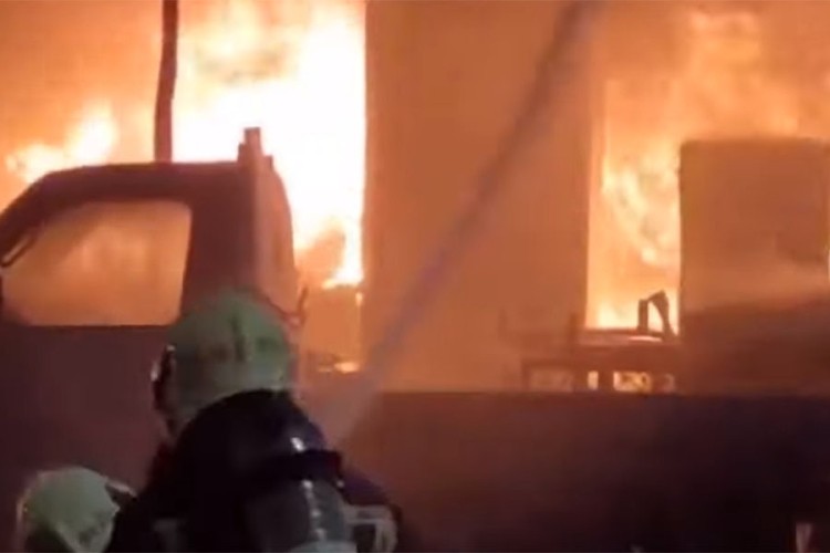 Poginulo 46 ljudi u požaru na Tajvanu, desetine povrijeđeno