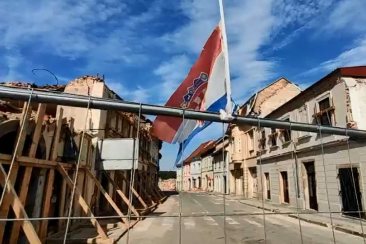Petrinja 10 mjeseci nakon potresa: "Dovoljno da cijela vlada podnese ostavku"