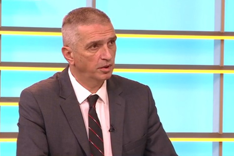Sazdanović: Virus sada napada decu i trudnice