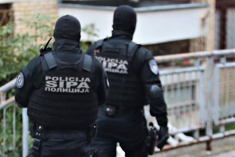 SIPA pretresa 12 lokacija u Tuzlanskom kantonu