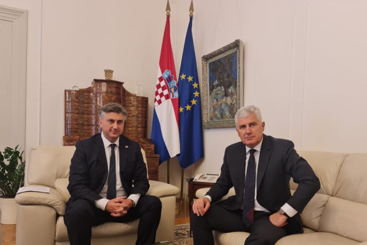 Čović s Plenkovićem: Da se ispravi anomalija koja Hrvate dovodi u nepravedan položaj