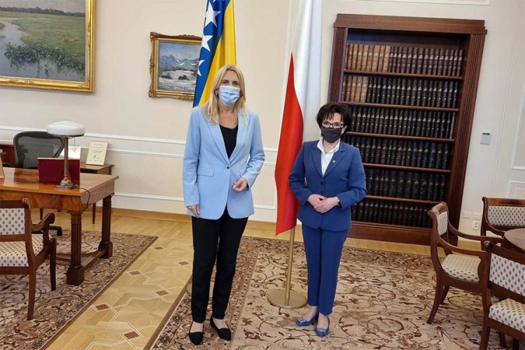 Cvijanović: Konstruktivan razgovor sa Vitekovom