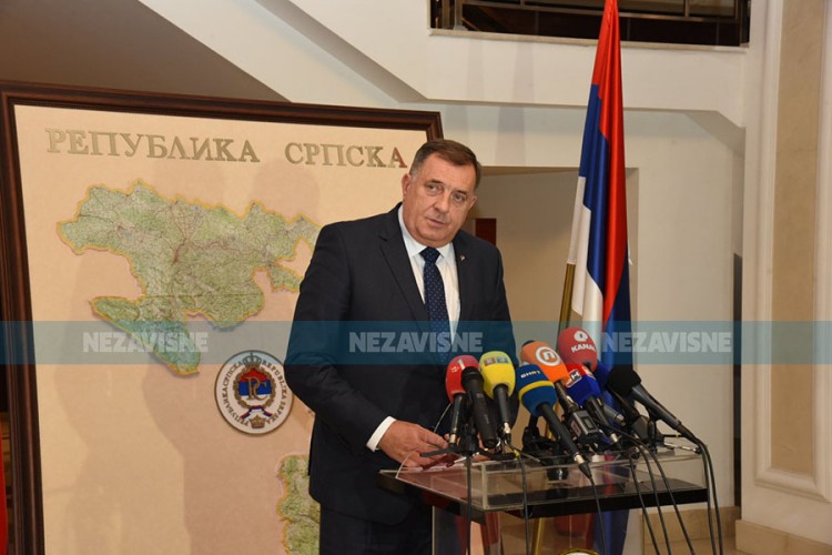 Dodik: Po instrukciji SDA i glasovima muslimana smijenjena Tadićeva