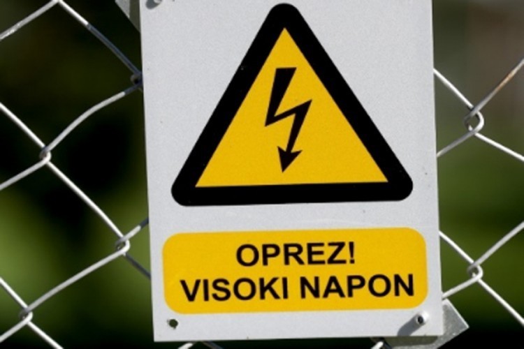 Višegrađanin poginuo od strujnog udara