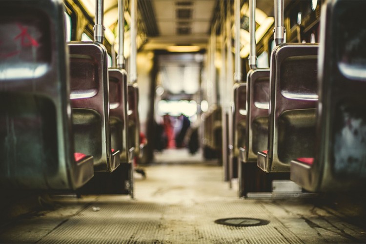 Žena zaspala u autobusu, spasili je vatrogasci