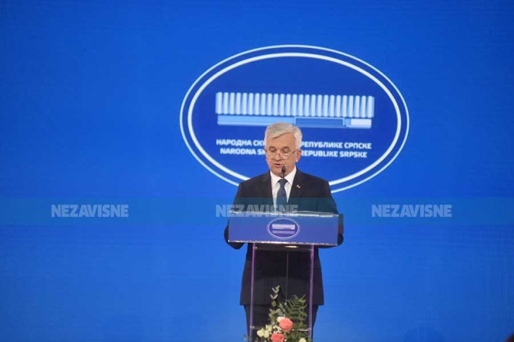 Čubrilović: I sada potrebno jedinstvo kao i prije 30 godina