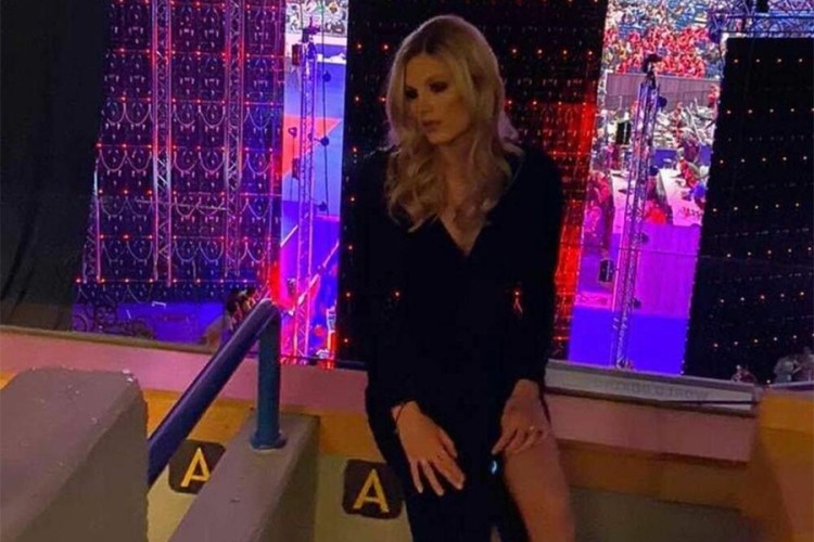 Nevena Božović dva mjeseca nakon porođaja zablistala u crnoj haljini