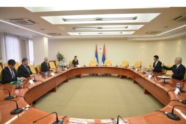 Čubrilović-Eskobar: Dijalogom rješavati sporna pitanja