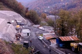 Potraga za radnicima koji su upali u rijeku Bosnu okončana za danas