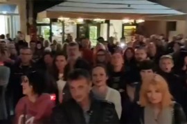 Protest protiv mjera u Splitu, puštali Tompsona