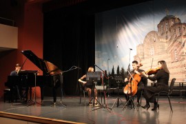 Trebinjski virtuozi pjesmom odali čast Dučiću