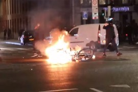 Haos zbog korona mjera: Demonstranti u Hagu napali policiju i palili ...
