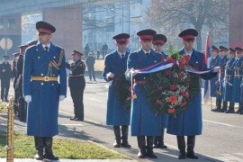 Položen vijenac na centralno spomen-obilježje poginulim pripadnicima ...