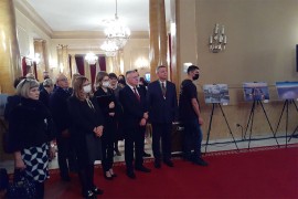 Kalabuhov i Gudeljevićeva otvorili izložbu "Najljepša zemlja"