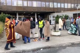 Rudari dočekali jutro pred zgradom federalne vlade, formiran ...