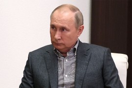 Putin učestvovao u testiranju novog oblika nazalne vakcine protiv ...