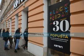 "Crni petak" napunio šoping centre u BiH