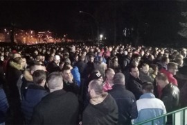Hiljade ljudi na ulicama rudarskih gradova: Evo im sada znak, neka vide ...