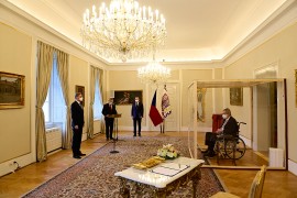 Češka: Predsjednik Zeman imenovao Fijalu za premijera u kabini od ...