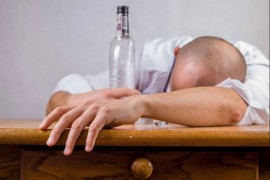 Pijani Bilećanin prijetio bivšoj djevojci i njenom momku
