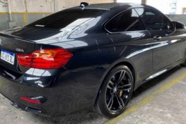 Prodaje se posljednji Maradonin BMW