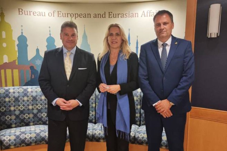 Cvijanovićeva razgovarala sa Eskobarom i Palmerom