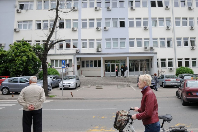 Šipovljanka po glavi udarena više od 10 puta i ubodena ispod pazuha