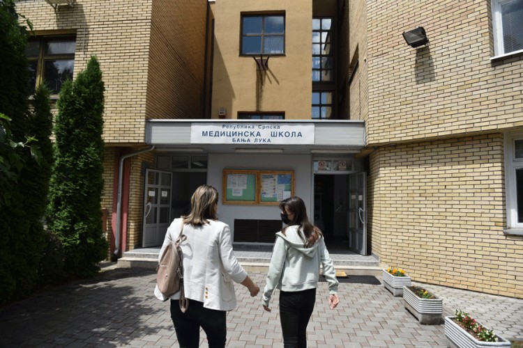 Za pet školskih kabineta u Banjaluci izdvojeno 100.000 KM