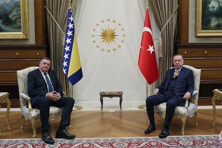 Dodik i Erdoan: Prijetnja ili sila ne mogu riješiti politički problem