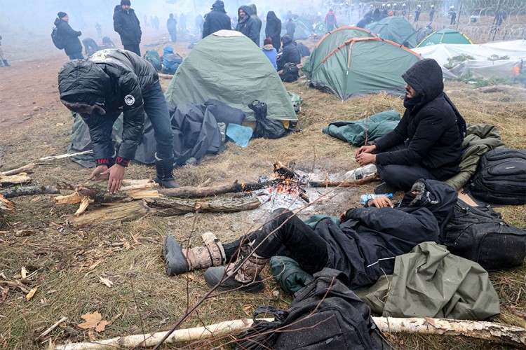 EU: Ulazak migranata u Poljsku osnova za sankcije protiv Minska