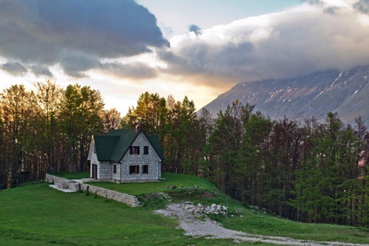 Planinarski dom u podnožju Volujka u novom ruhu