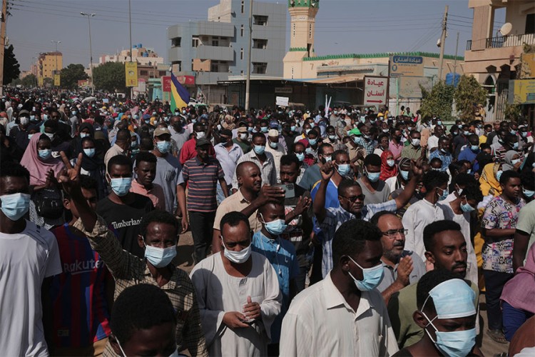 Pet osoba poginulo u demonstracijama protiv vojne uprave u Sudanu