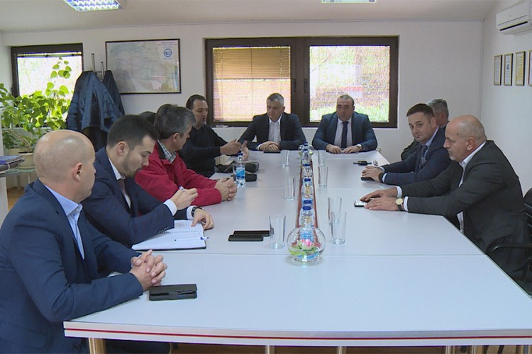 Ulaganja u željezničku infrastrukturu šansa za privredu BiH