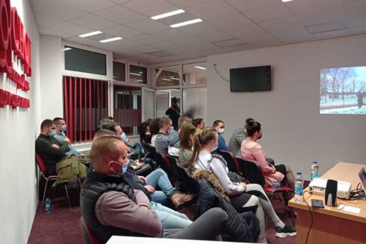 U Bijeljini prikazan dokumentarni film "Teslin narod"
