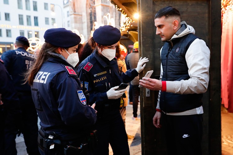 Kako izgleda kontrola "2G" dokumenata u Beču