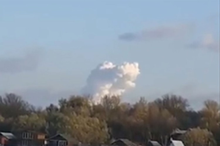 Velika eksplozija u fabrici raketa u okolini Beograda