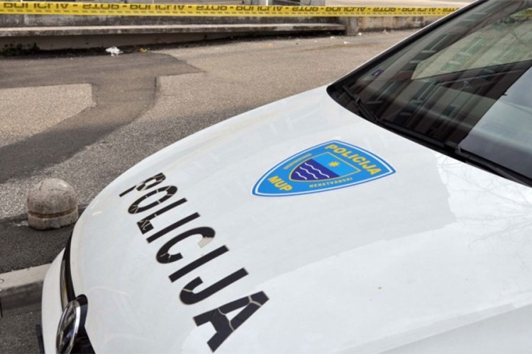 Muškarac iz Mostara nožem ubo nevjenčanu suprugu