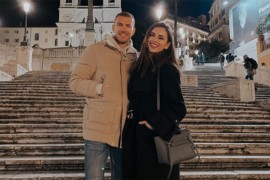 Supruga Edina Džeka pjevala pjesmu iz filma o Tomi na ulicama Rima