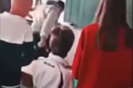 Detalji nasilja u školi: Sedmoro vršnjaka dječaka skidali, udarali i ...