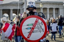 Incidenti i privođenja na protestima u Beču: Policija koristila biber ...