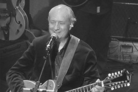 Preminuo legendarni pjevač i gitarista grupe "The Monkees"
