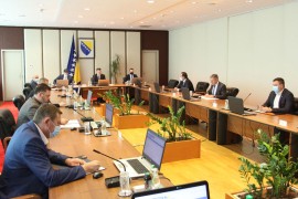Nepovjerenje i Incko zaustavili rad ministara