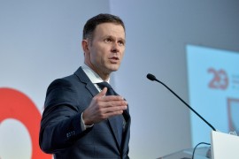 Poništen doktorat Siniši Malom