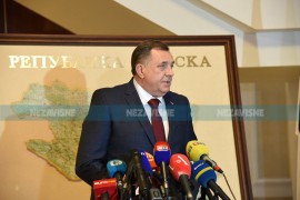 Dodik: Pripadnici SIPA da budu uljudni ili neće dobiti dokumente