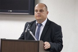 Ružnić o čestitki Božića u Bužimu: Jalove rasprave uništavaju ...