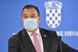 Beroš: Omikron prijetnja svima